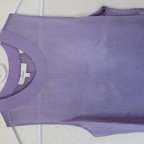 Vince lilac ribbed trim silk tank with side slits - Picture 6 of 13